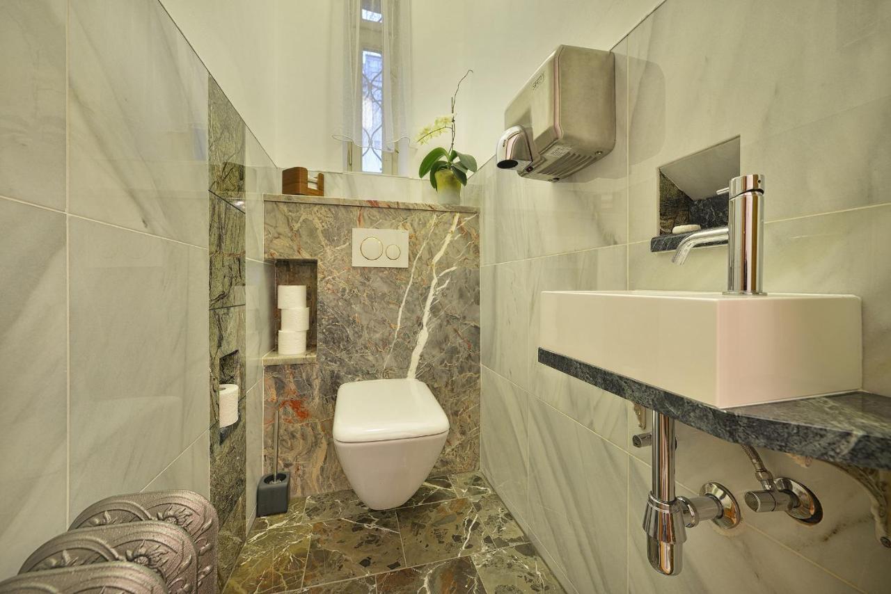פראג Apartman Dalia Janackovo Nabrezi מראה חיצוני תמונה