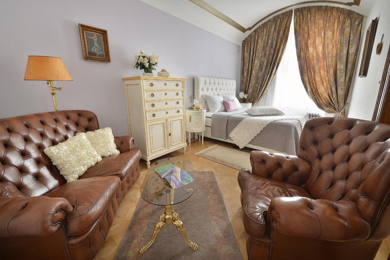 פראג Apartman Dalia Janackovo Nabrezi מראה חיצוני תמונה