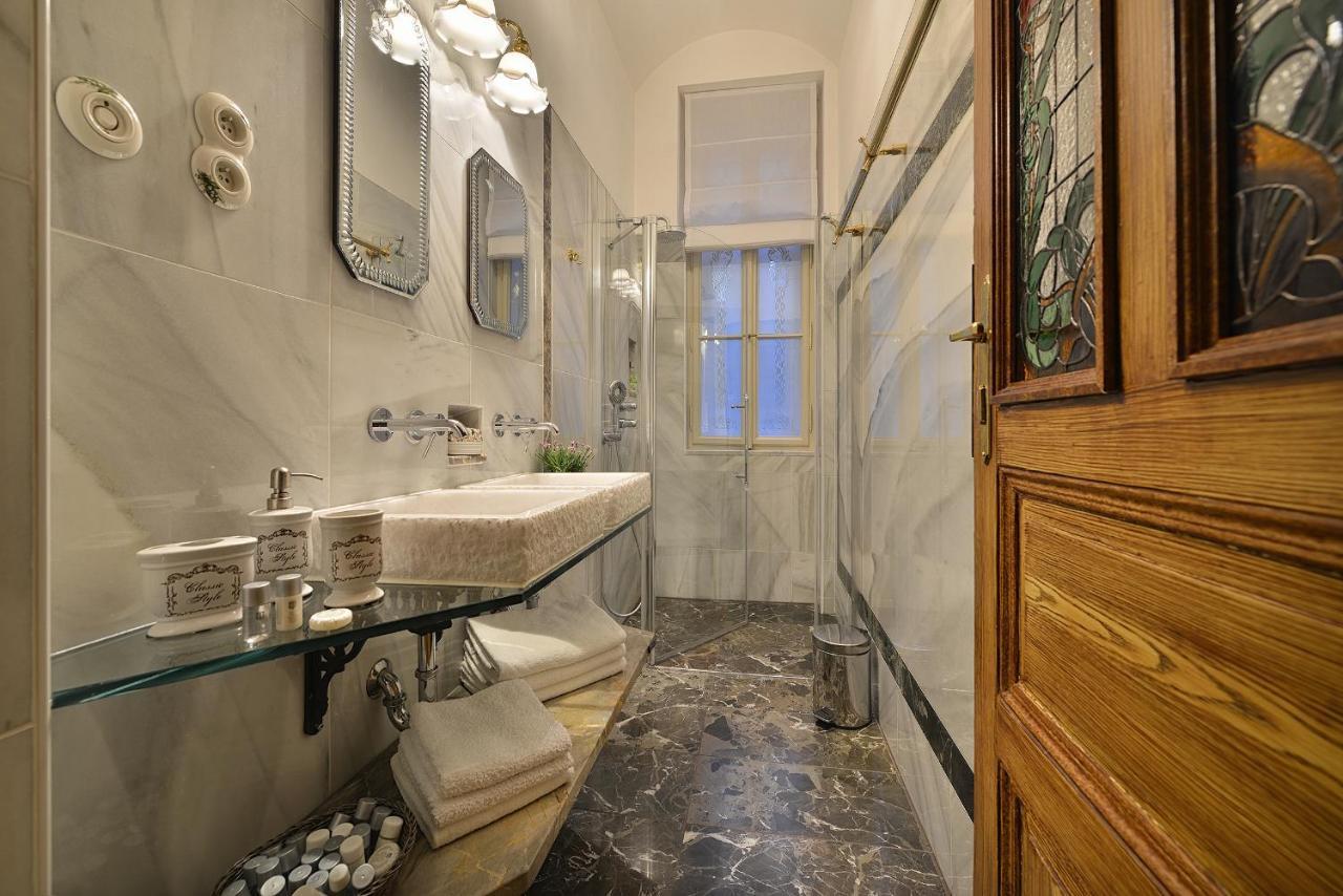 פראג Apartman Dalia Janackovo Nabrezi מראה חיצוני תמונה