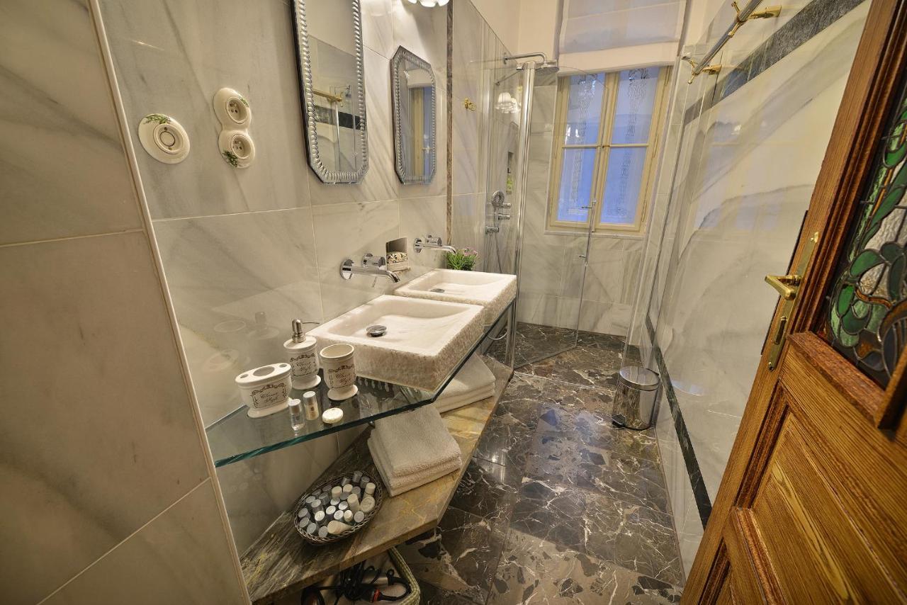 פראג Apartman Dalia Janackovo Nabrezi מראה חיצוני תמונה
